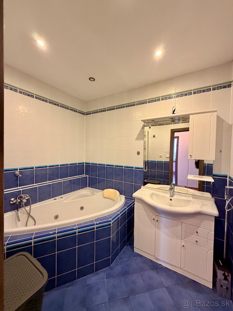 3 izbový byt po rekonštrukcii SNP - 6
