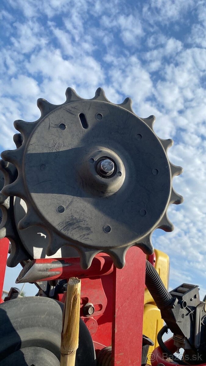 Horsch Väderstad KINZE John Deere a ďalšie - 6