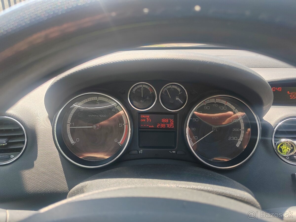 Peugeot 308 SW 1,6 combi 2012 - 6