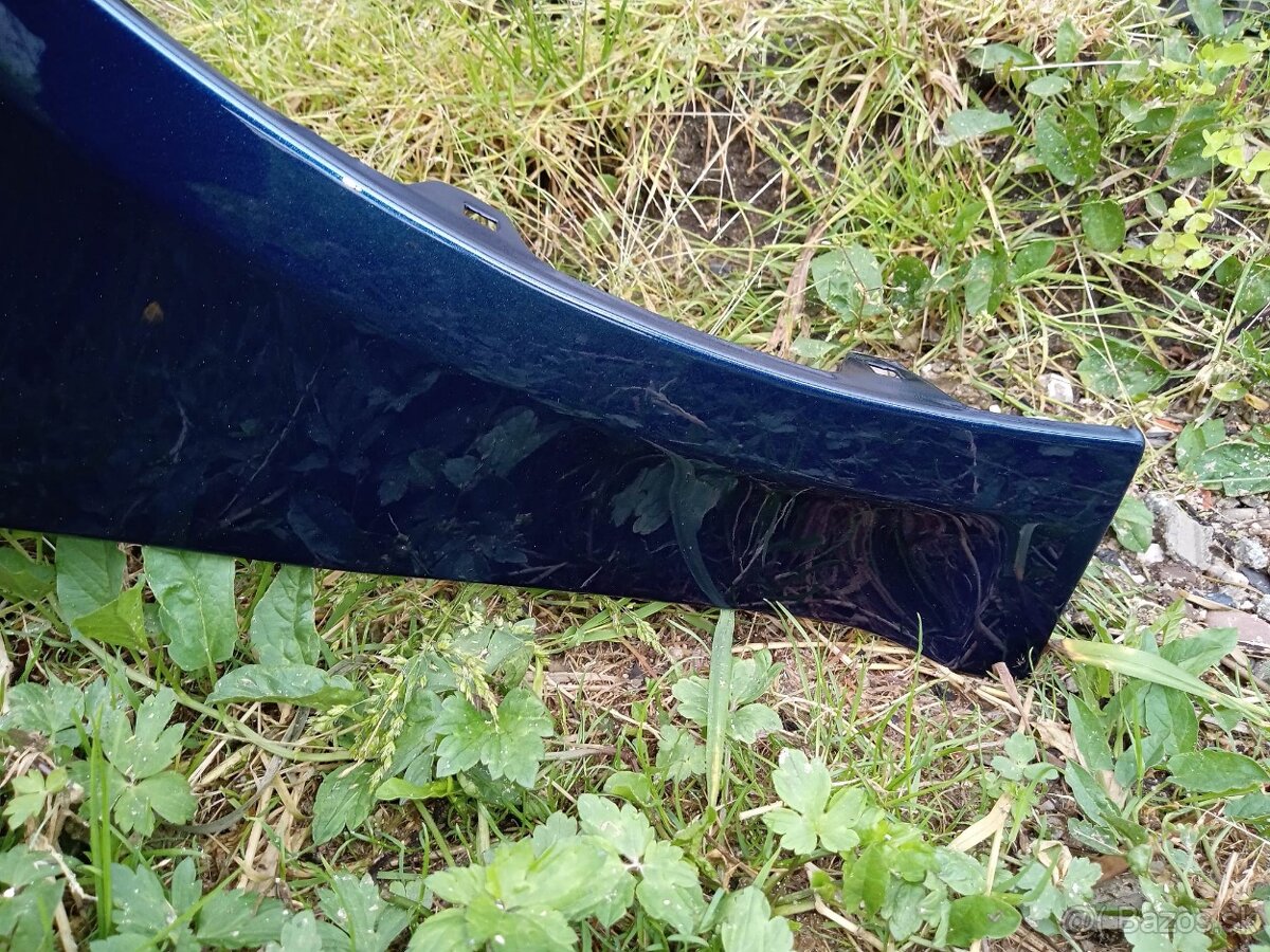 PREDAM PREDNE Blatník L Škoda Octavia 2 FARBA:9463 - 6