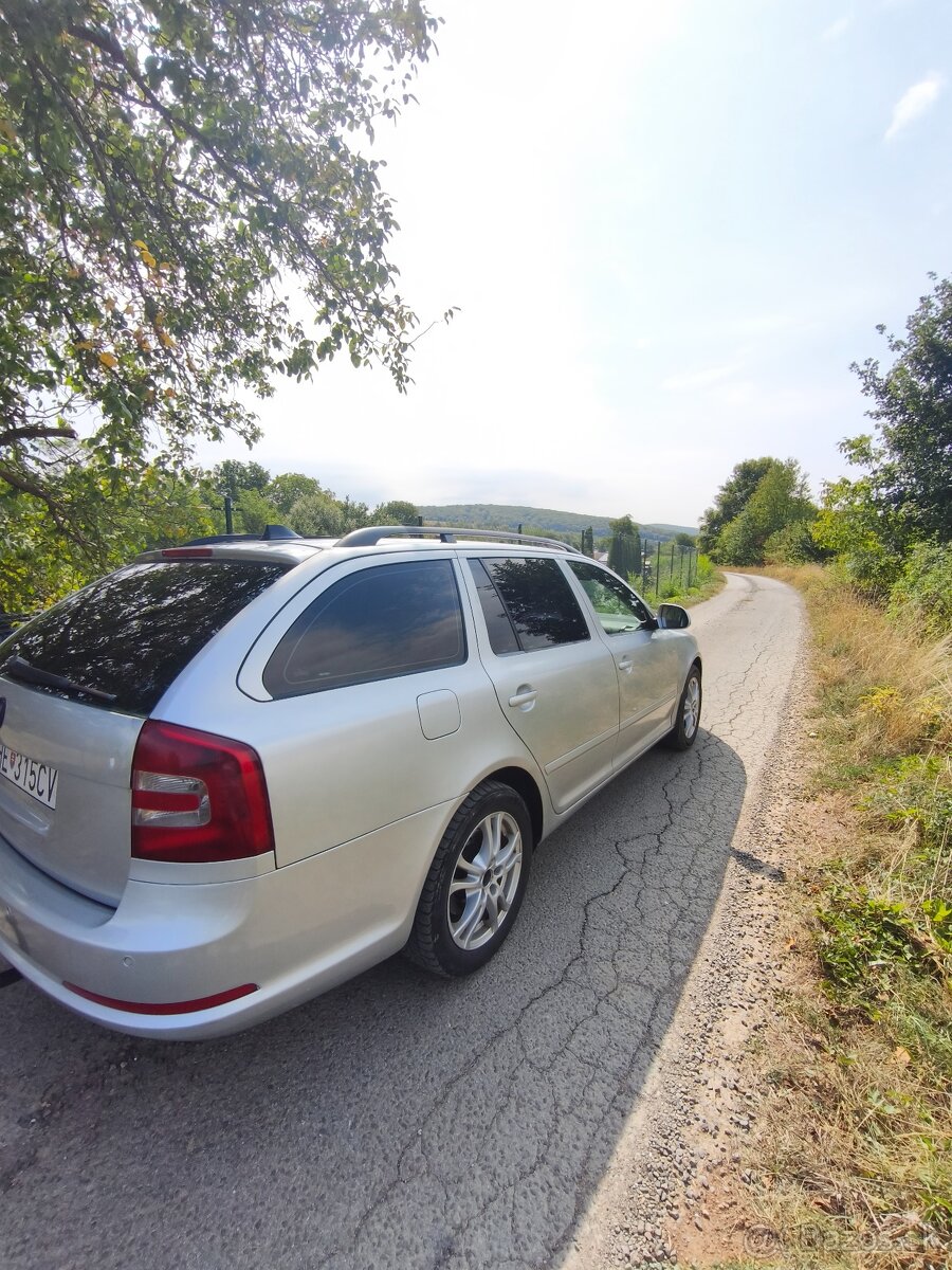 Škoda Octavia 2 RS 2.0 TDI - 6