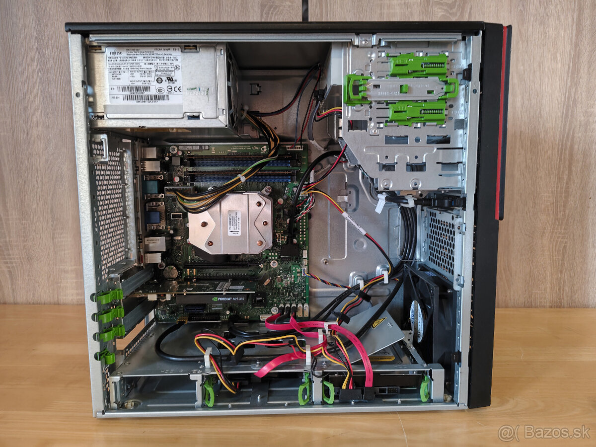 Pracovná stanica Fujitsu Celsius W530 - Xeon E3-1245 v3 - 6