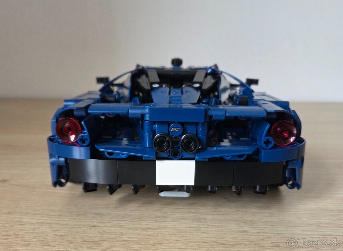 LEGO TECHNIC FORD GT 42154 - 6