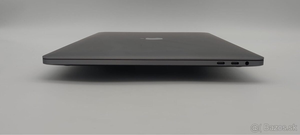 ZARUKA MacBook Pro 15” 2018 CTO - 6