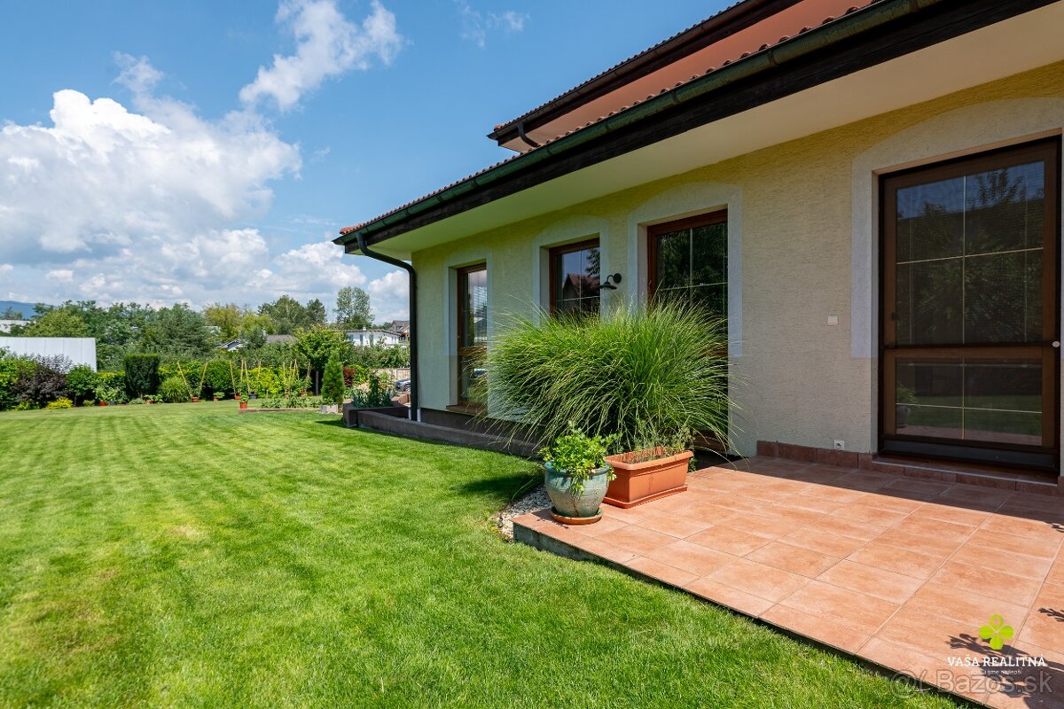 Úchvatná rodinná vila s vnútorným bazénom - 6