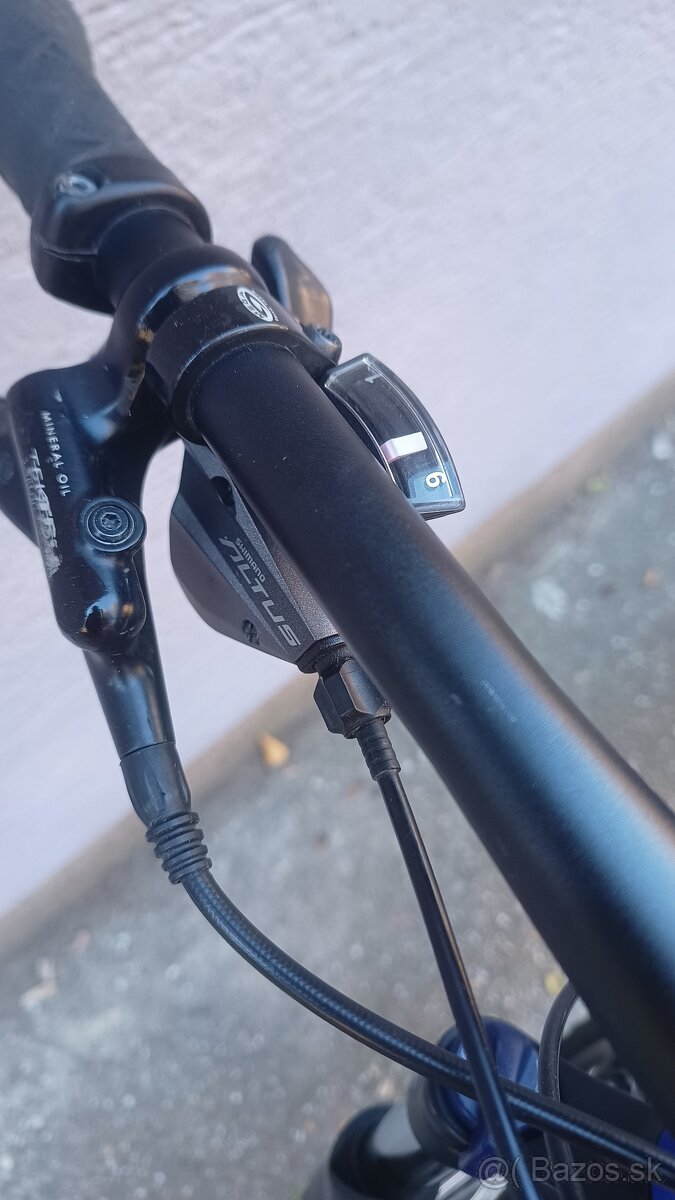 SPECIALIZED Pitch horsky bicykel 27,5" Shimano - 6