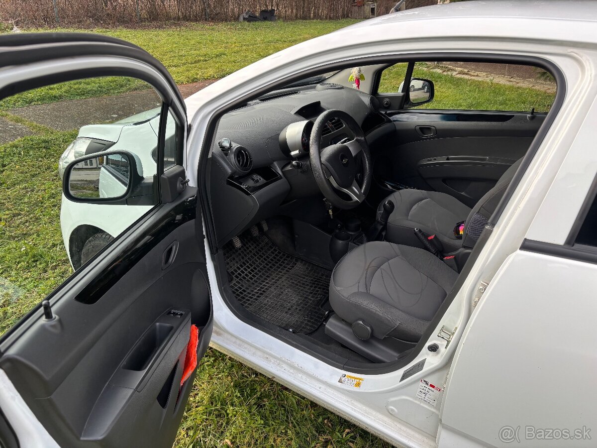 Chevrolet Spark 1.0 (2012) 60 300 km, NOVÁ STK+ KLÍMA - 6