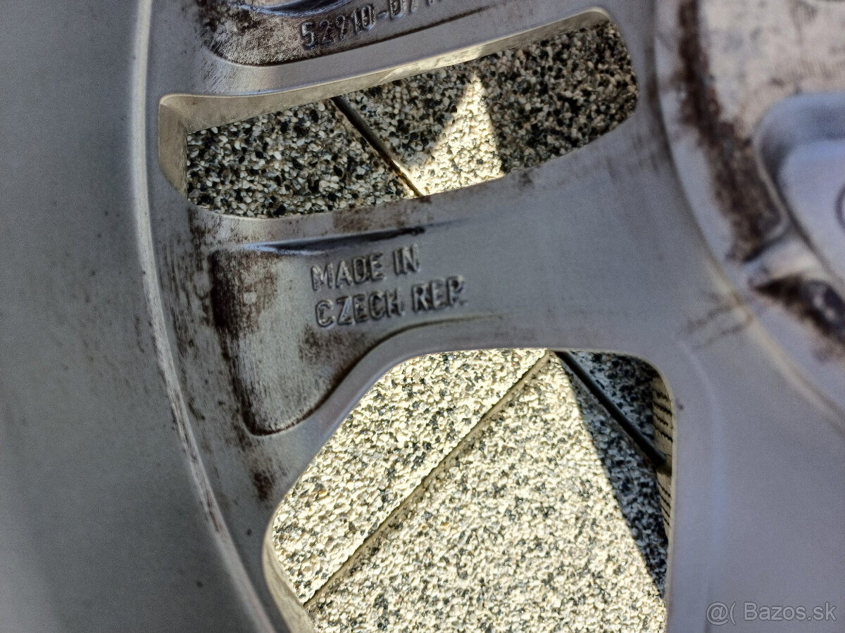 Originál Hyundai R16 - 6