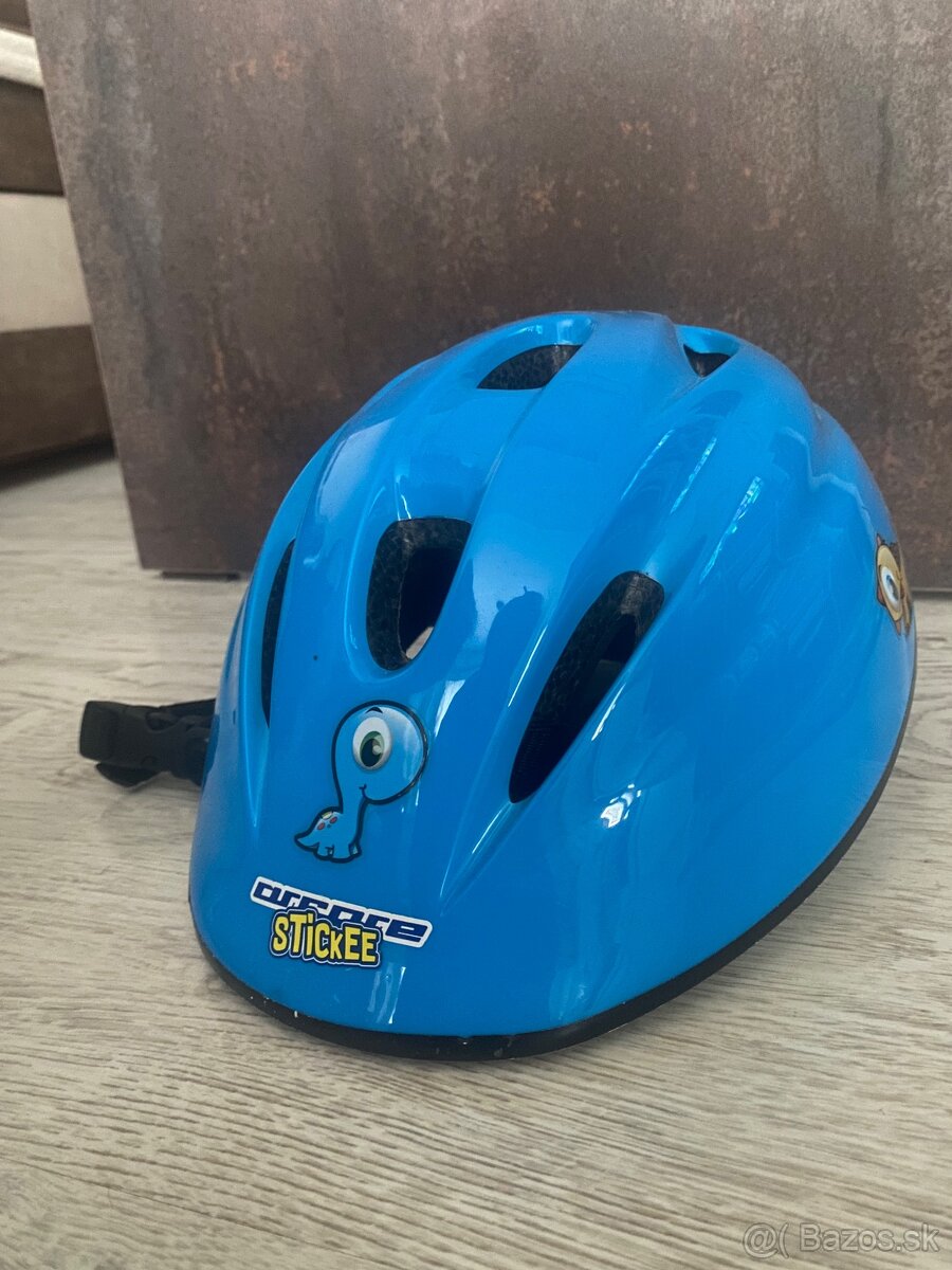 multifunkčná trojkolka s prilbou - 6