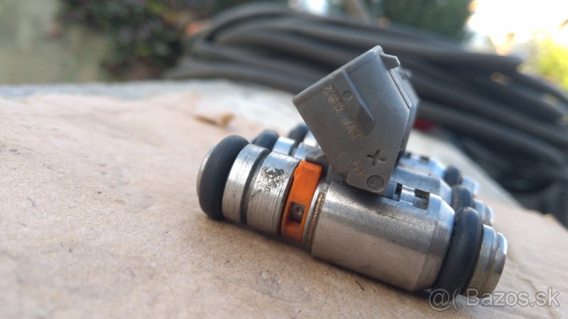 vstrekovac 036031G vw 1,4 16v klapka - 6