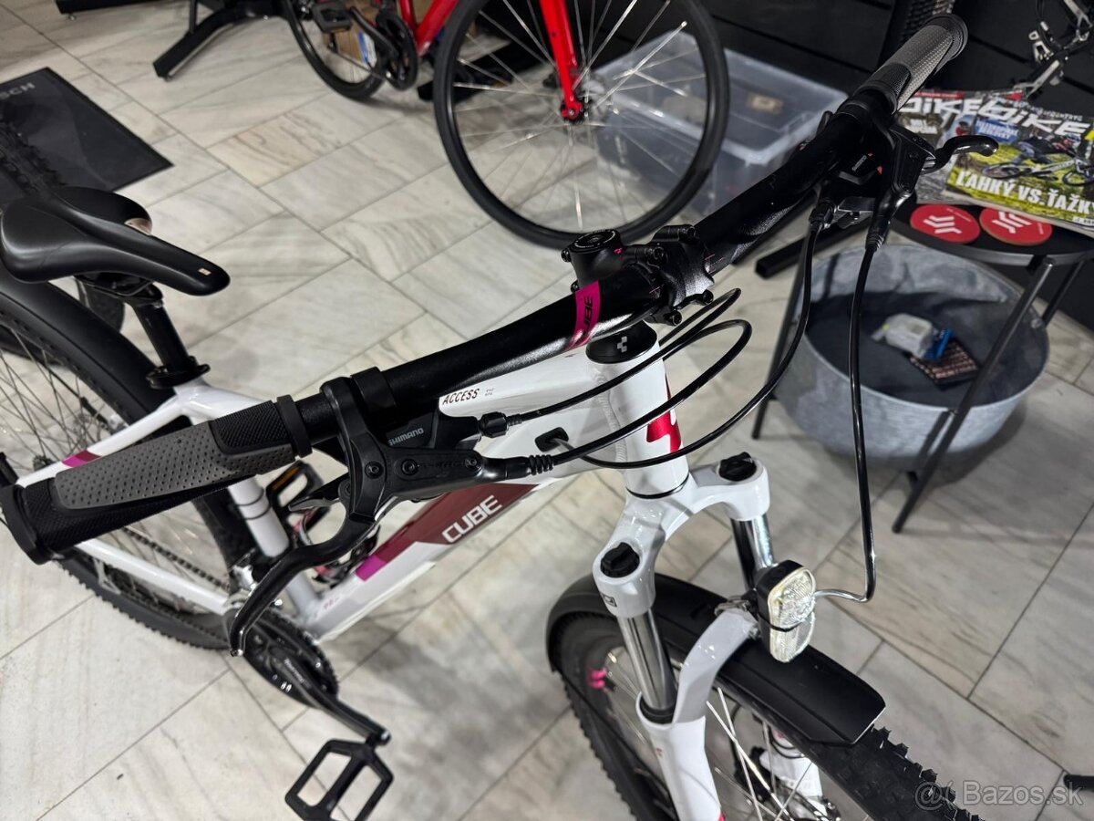 Cube Access W - 27,5" - 6