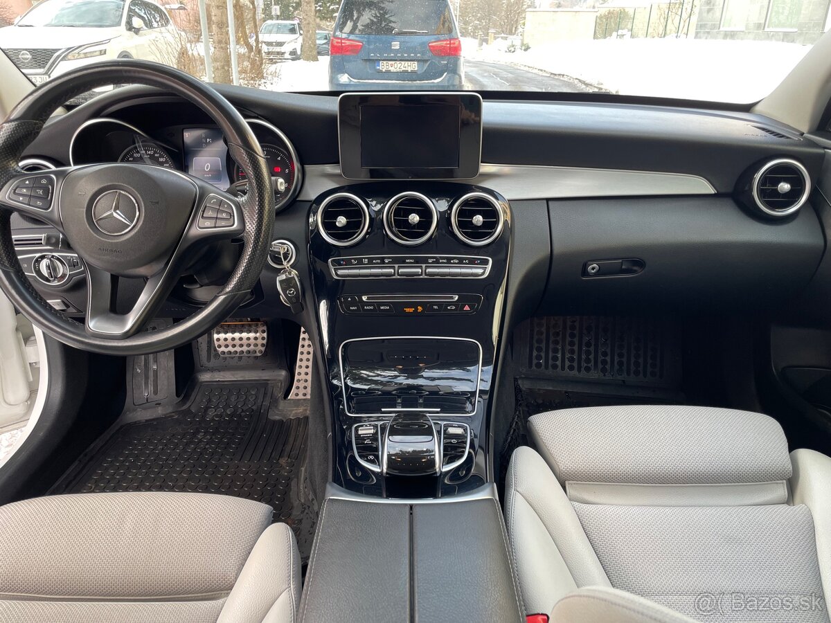 Mercedes Benz triedy C - 6