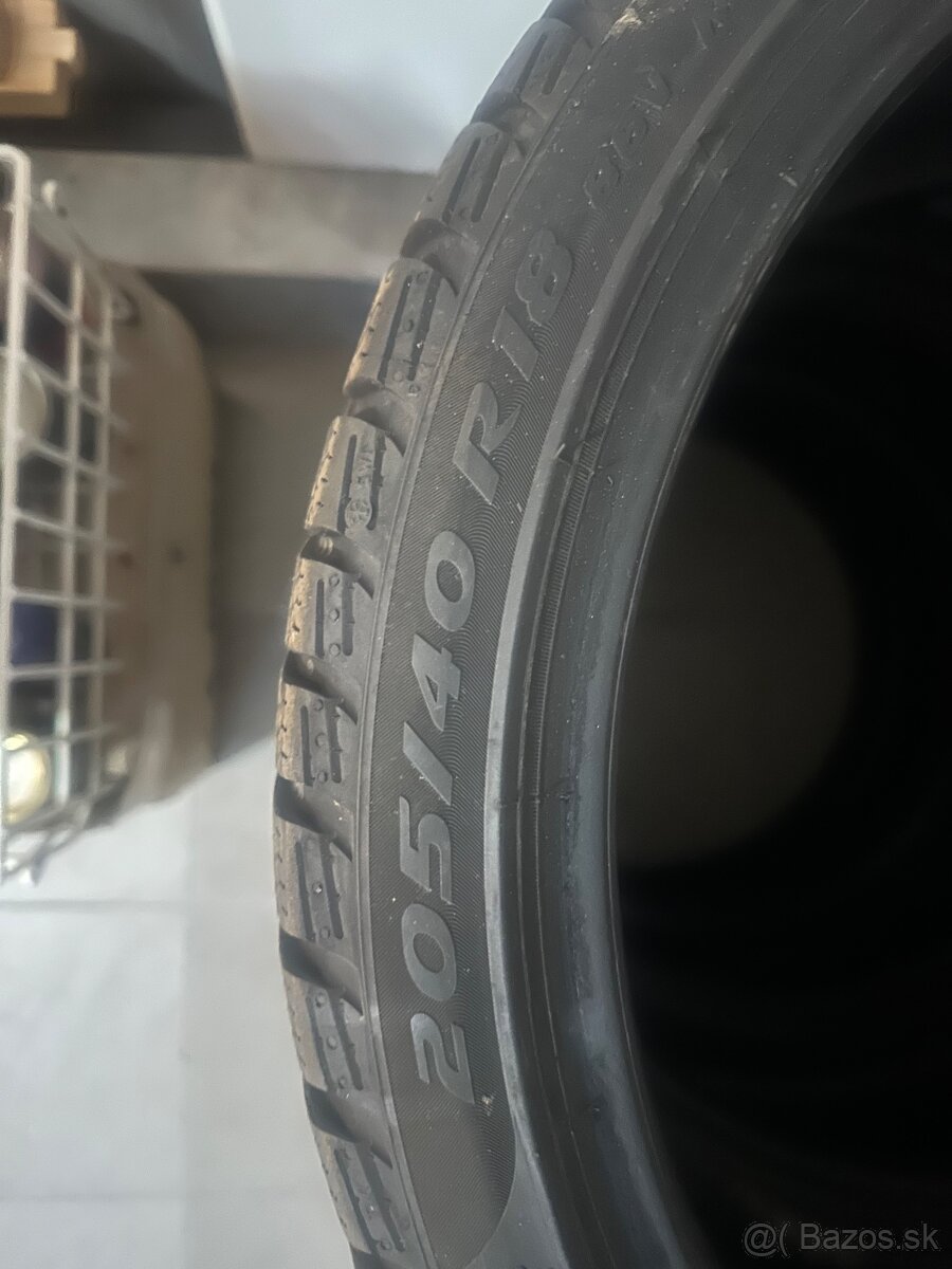 Zimné Pirelli sottozero 205/40 r18 - 6