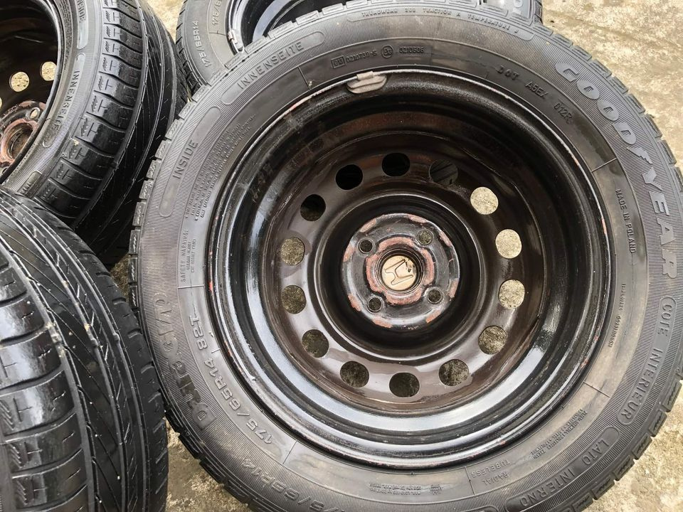 Predam plechové disky na Honda Civic - 6