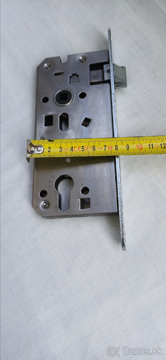 Zadlabavací zámok FAB - 6