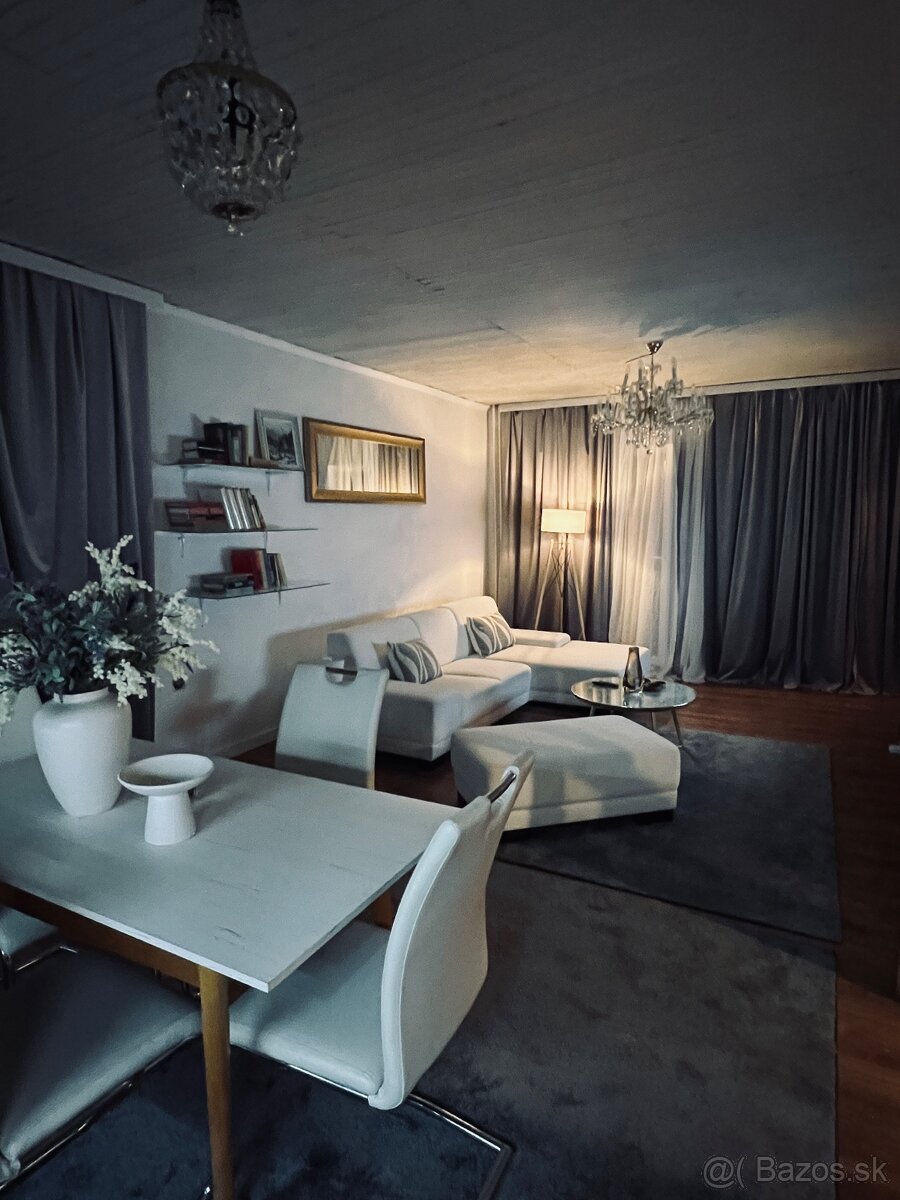 Velky dvojizbový byt na prenajom. - 6