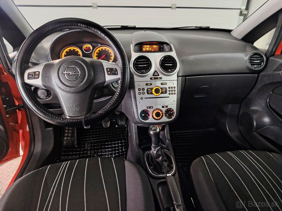 Opel Corsa D 2010 - 6
