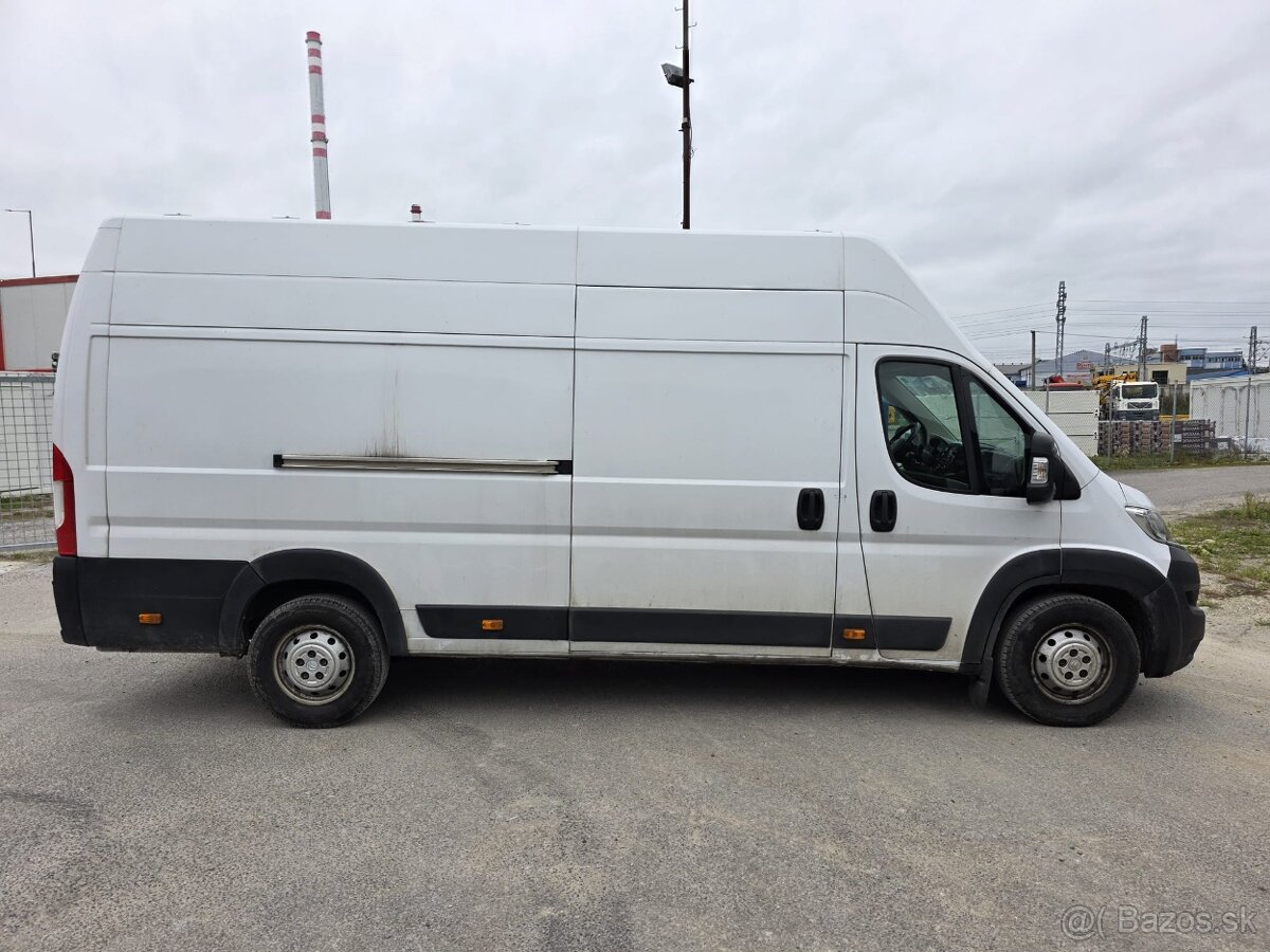 Citroën Jumper 2.2 BlueHDi 121 kW L4H3 - 6