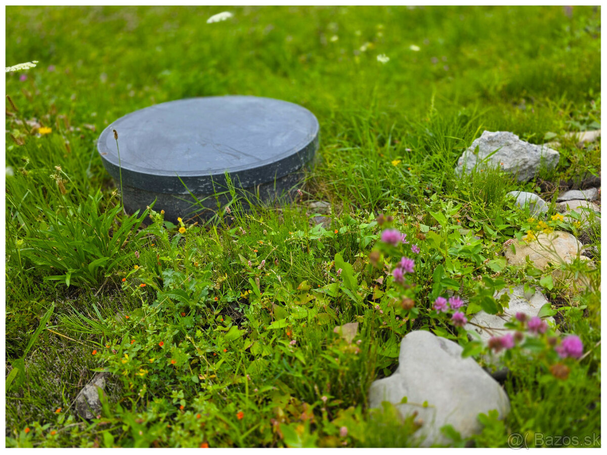 SLNEČNÝ STAVEBNÝ POZEMOK / HRONSEK / ROVINA/ 825 m2 / DOHODA - 6