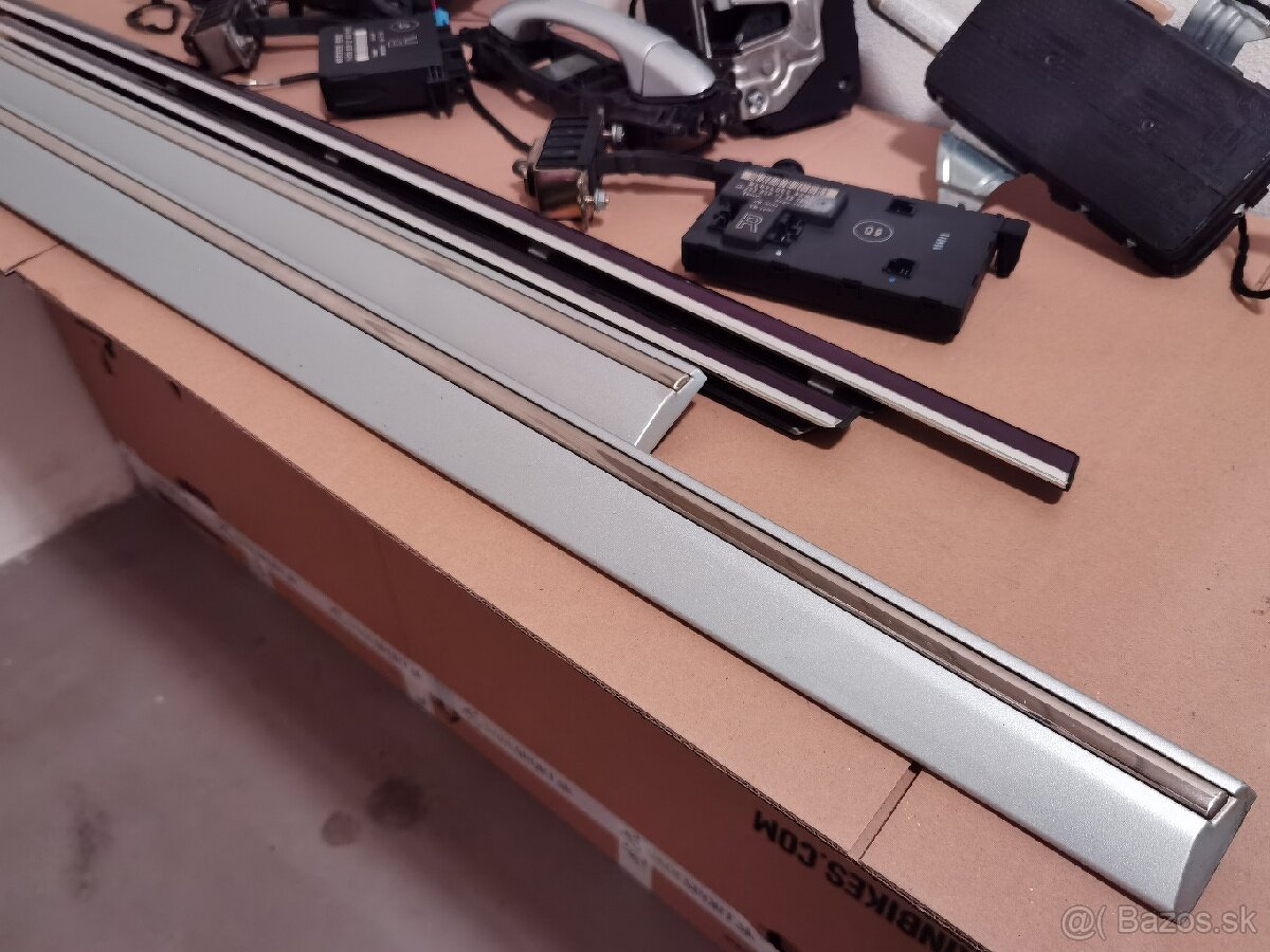 Mercedes C W203 S203 lišty Avantgarde - 6