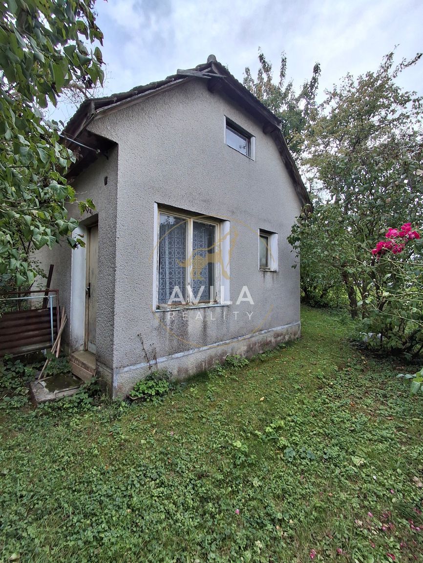 Predaj chalupy s pozemkom 1616m2 v obci Prašník – časť Grnča - 6