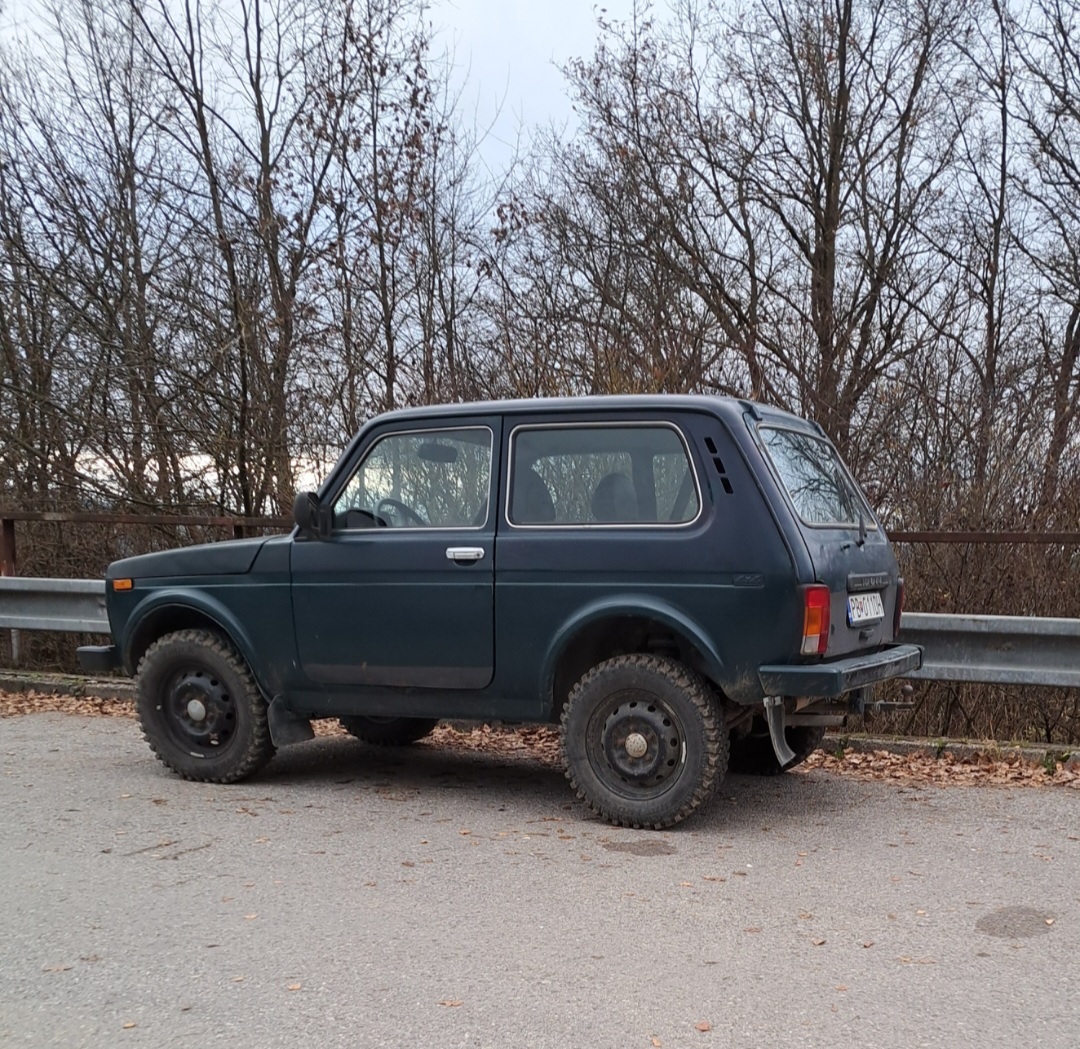 Predám vozidlo zn LADA NIVA rv 2011 - 6