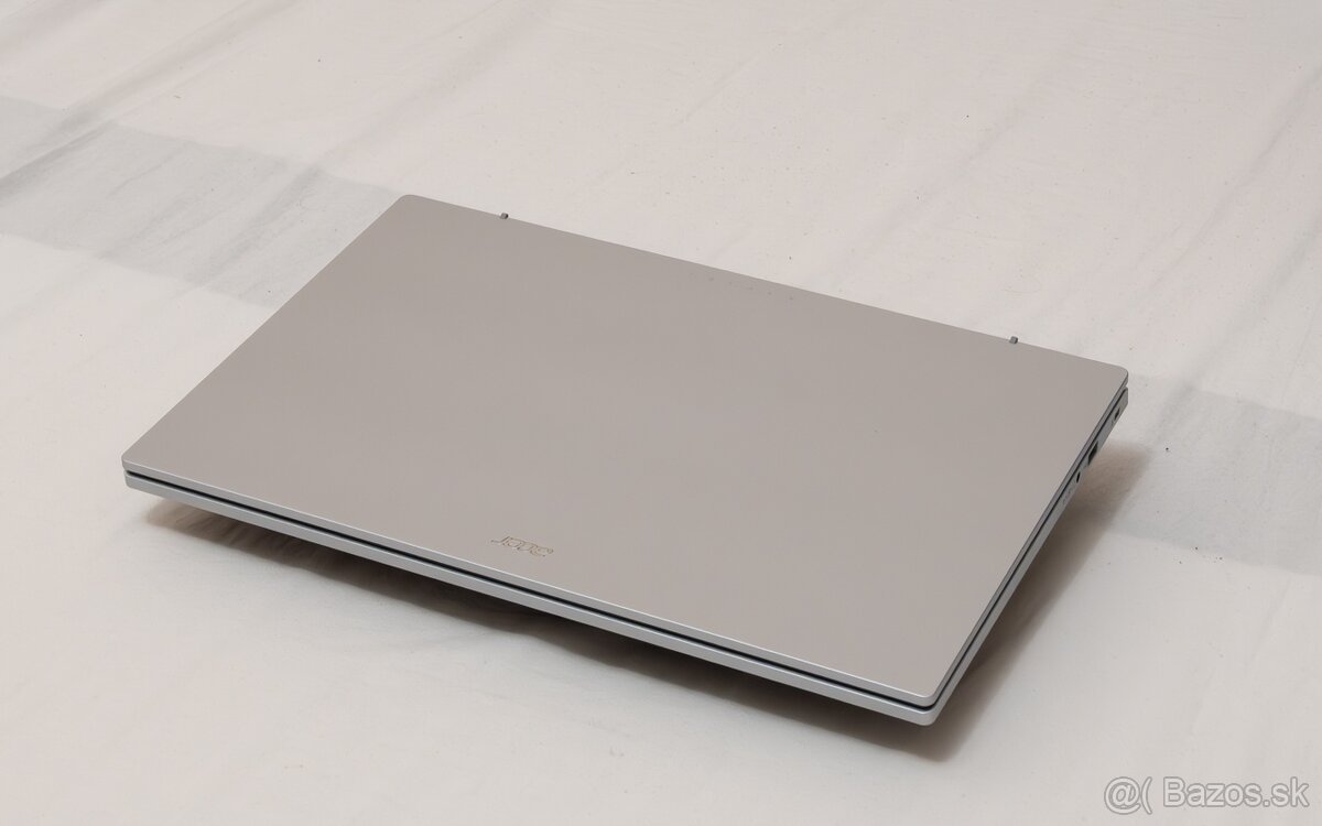 Acer Aspire 3 - 8GB DDR5, 500GB SSD, Win - 6