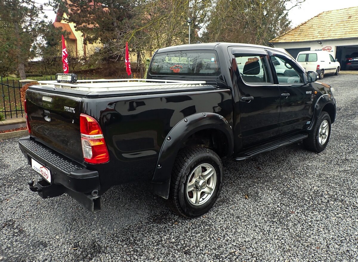 TOYOTA HILUX 2.5 D-4D 4x4 2014 - 173tis km- LED, ŤAŽNE, STK - 6