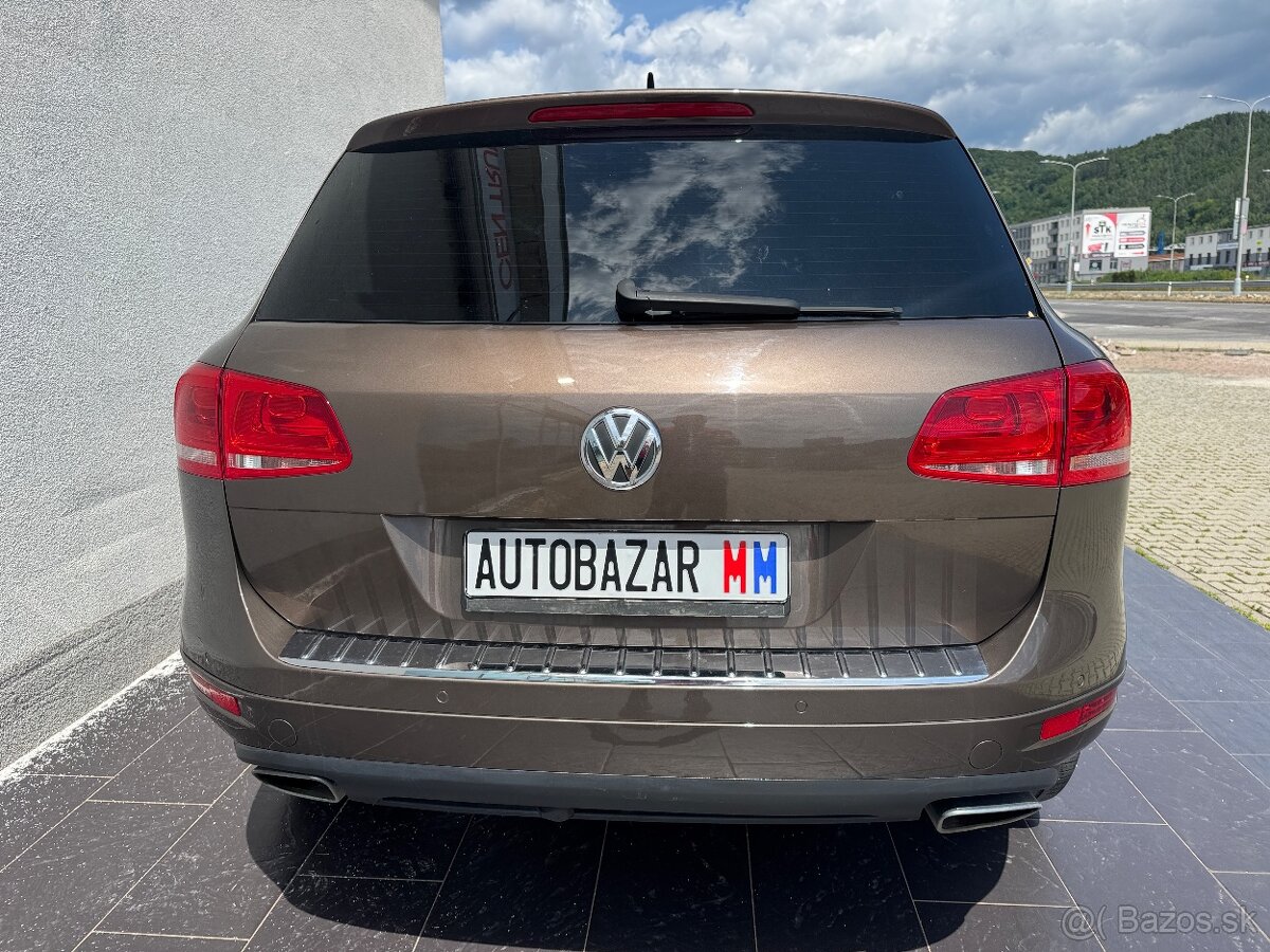 Volkswagen Touareg 3.0 TDI 4Motion - 6