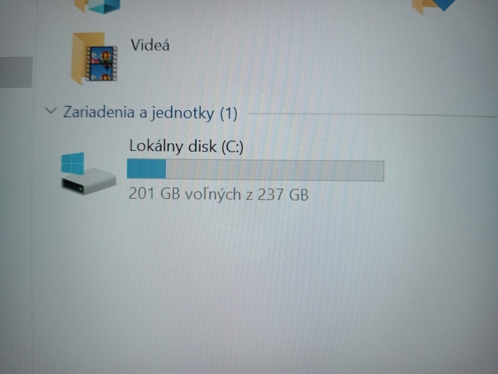 predám Lenovo Thinkpad T460 , Intel i5 , 8gb ram , Win 10 - 6