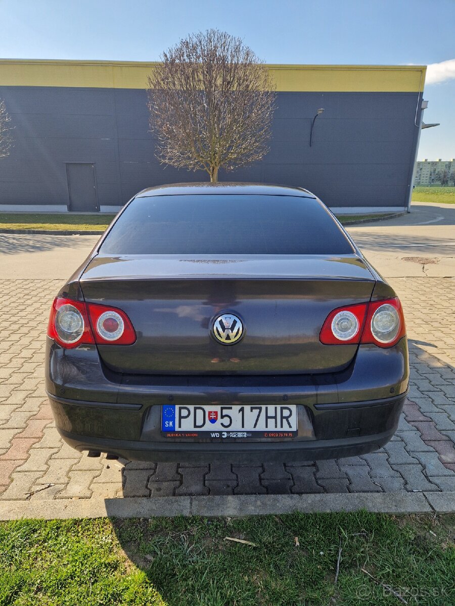 Volkswagen Passat B6 1.9 TDI (2006) - 6