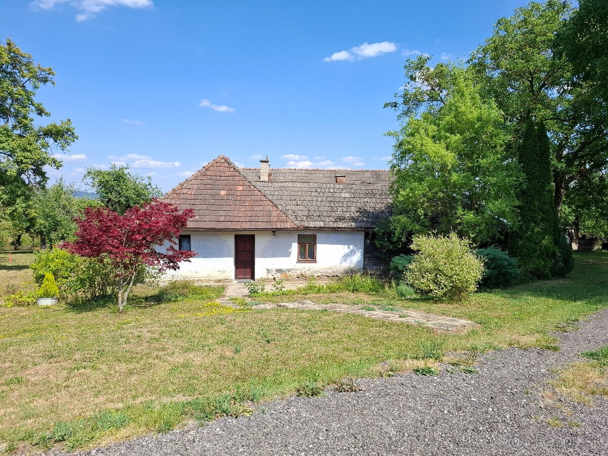 CHALUPA NA MYJAVSKÝCH KOPANICIACH - 6