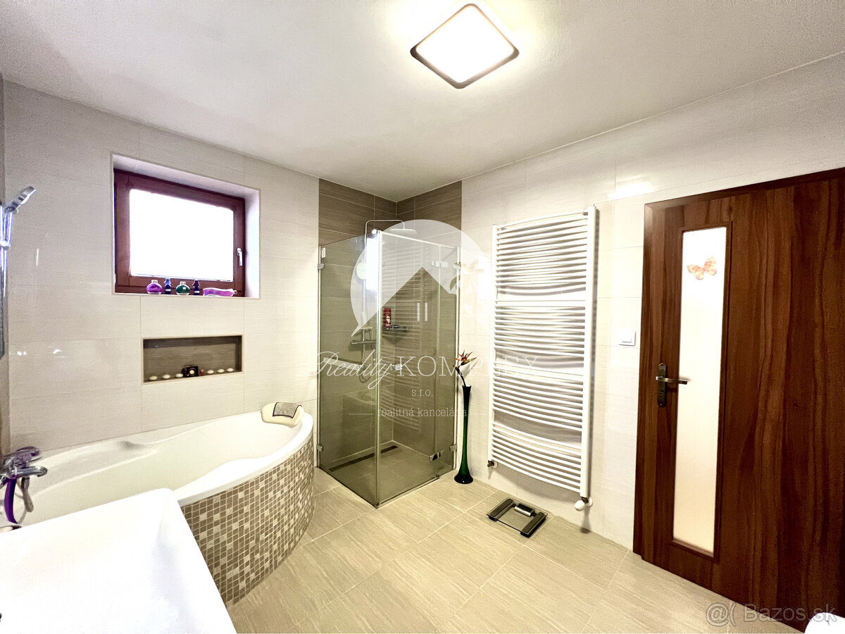 Reality KOMPLEX s.r.o. ponúka na PREDAJ zrekonštruovaný 5 iz - 6
