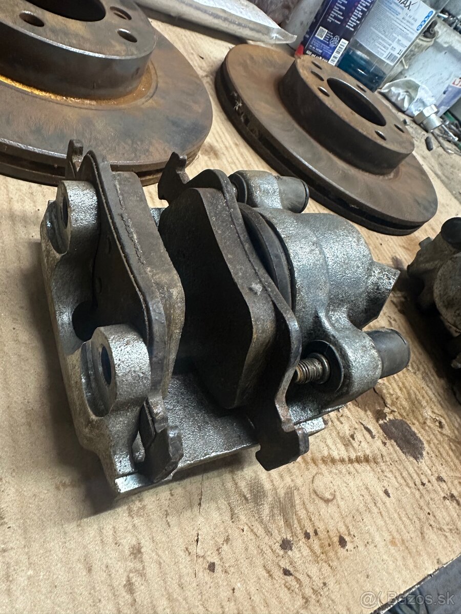 Predné brzdy bmw e36 compact - 6