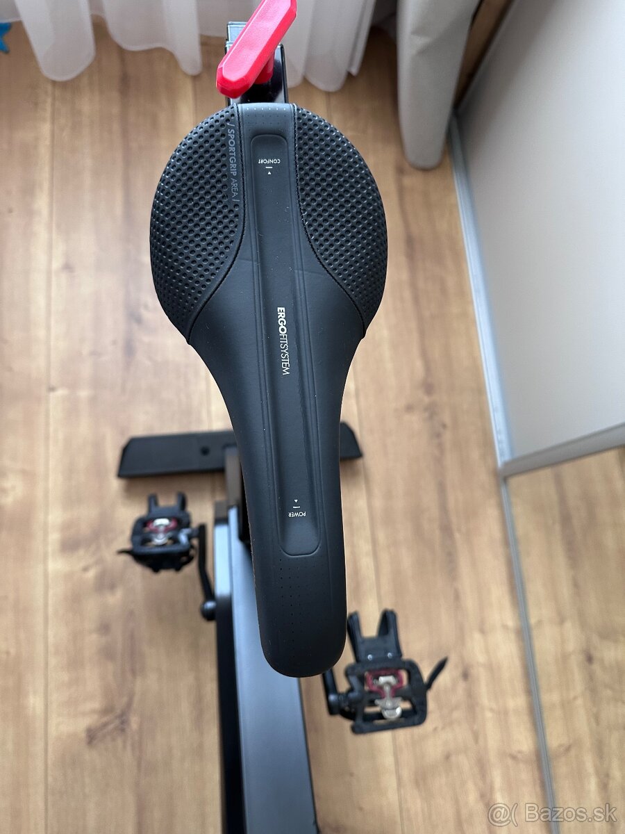 DOMYOS Cyklistický trenažér 500 - 6