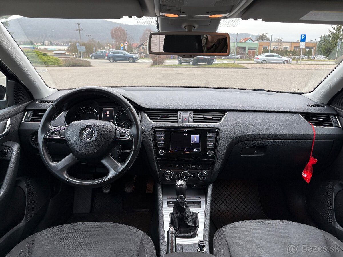 Škoda Octavia TSi, 1,2 77kW - 6