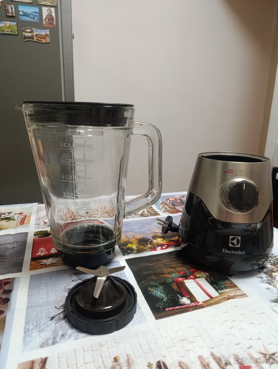 Stolný mixér Electrolux - 6