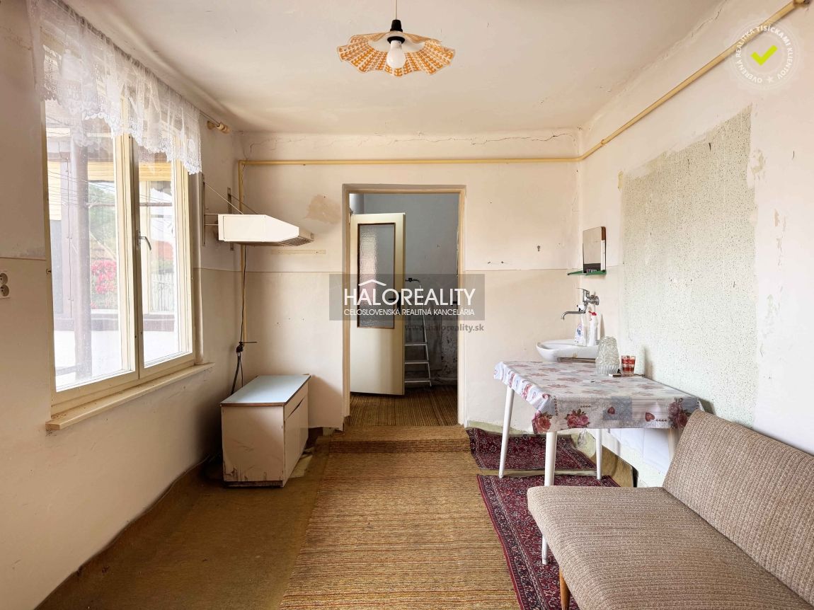 HALO reality - Predaj, rodinný dom Svätý Peter - EXKLUZÍVNE - 6