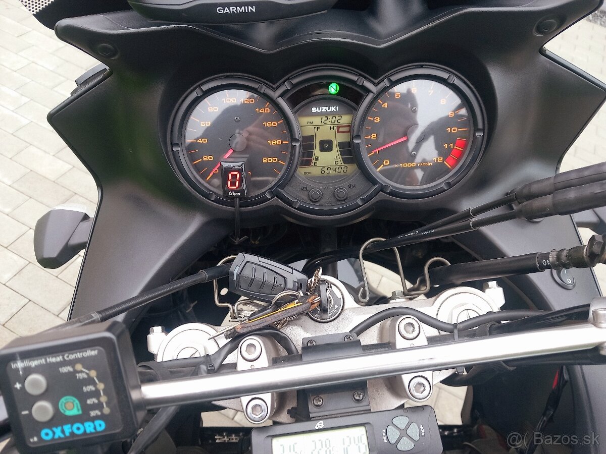 Suzuki DL650 V-Strom - 6