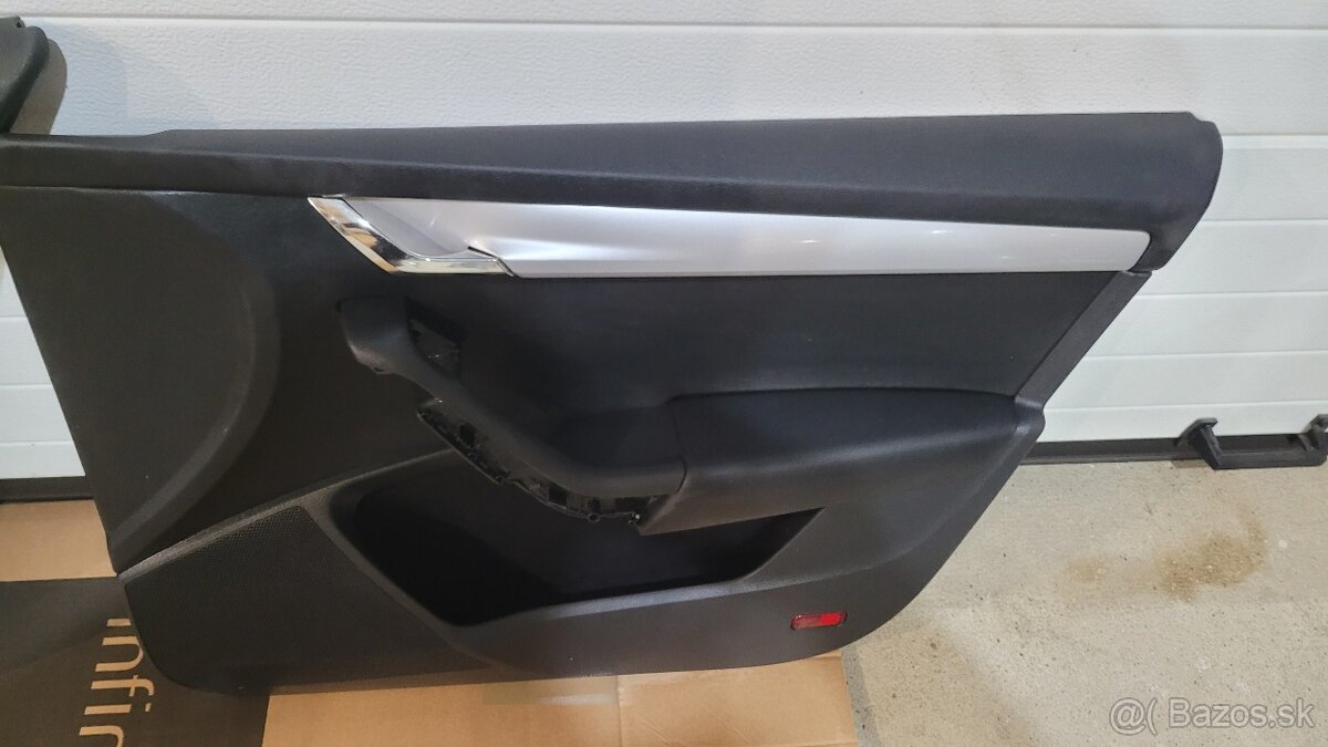 Tapacire dvier Škoda Octavia III combi - 6