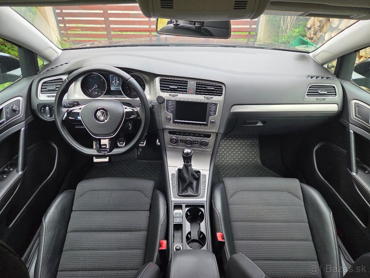 Golf 2.0TDI 110kw R-line - 6