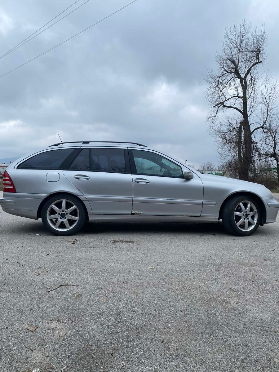 Mercedes Benz C 200CDi W203 - 6