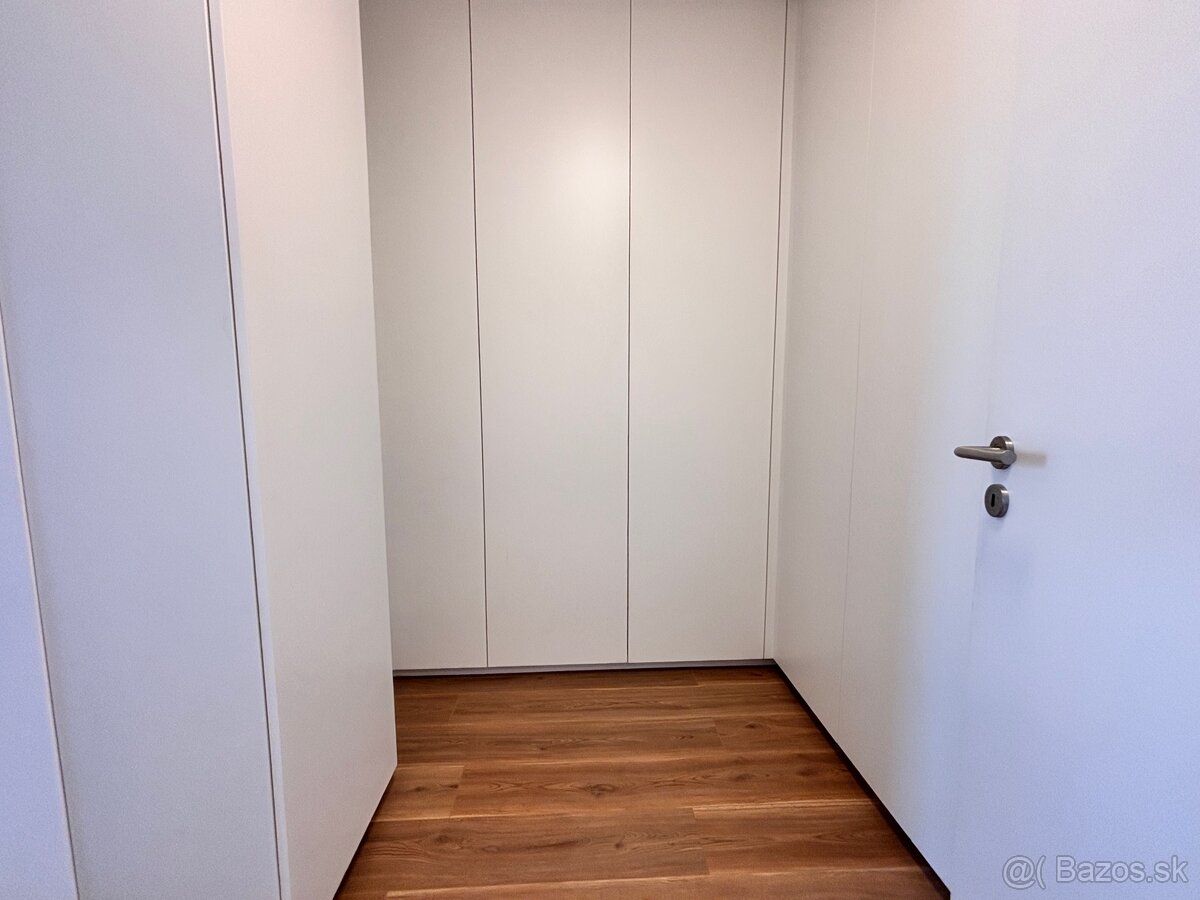 TREEF / 2-izbový byt, loggia, parkovanie / OPOJ - 6