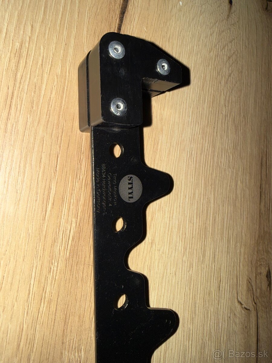 Držiak na zavesenia prádla na karavan - 6