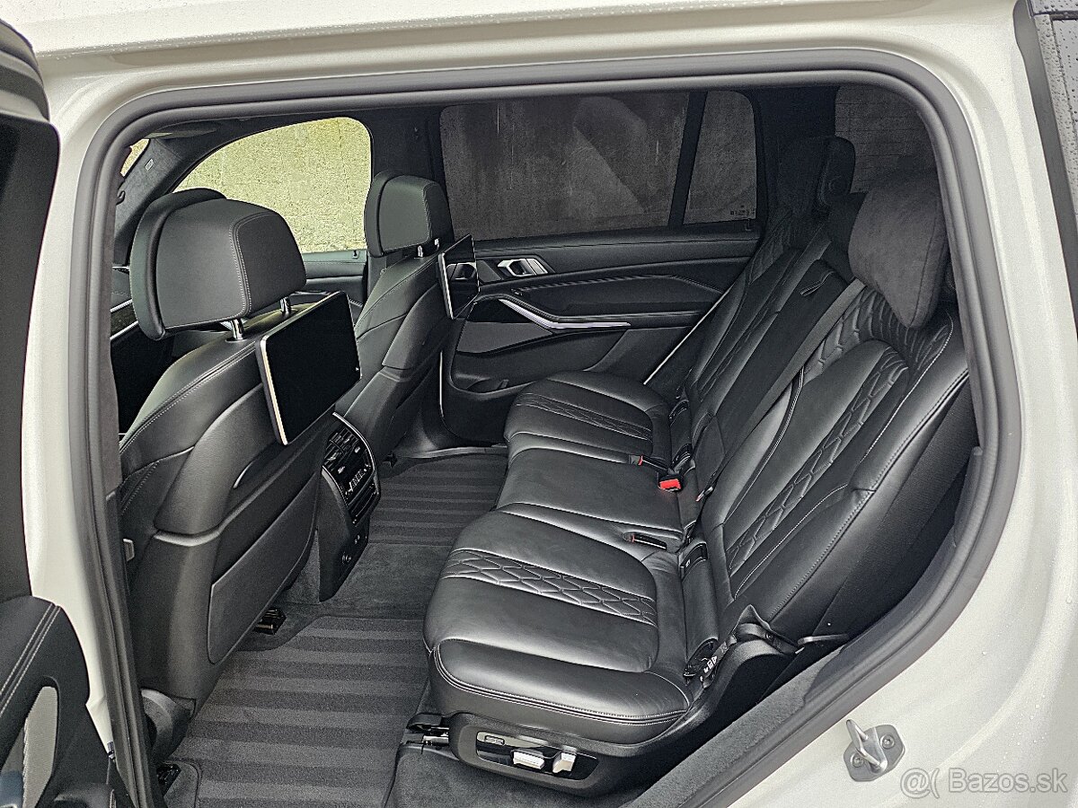 BMW X7 xDrive M50d A/T 44.715 € bez DPH - 6