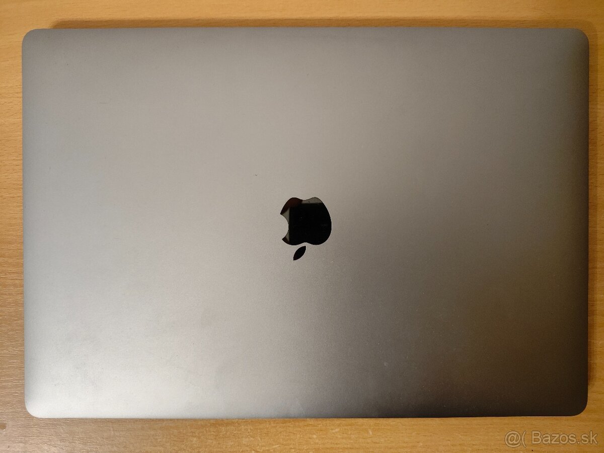 MacBook Pro 15 2016 | i7 •256GB •16GB - 6
