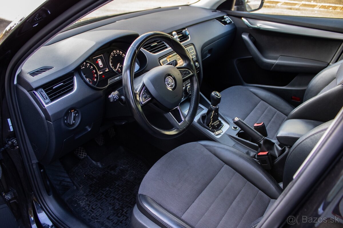Škoda Octavia Combi 2016 - 6
