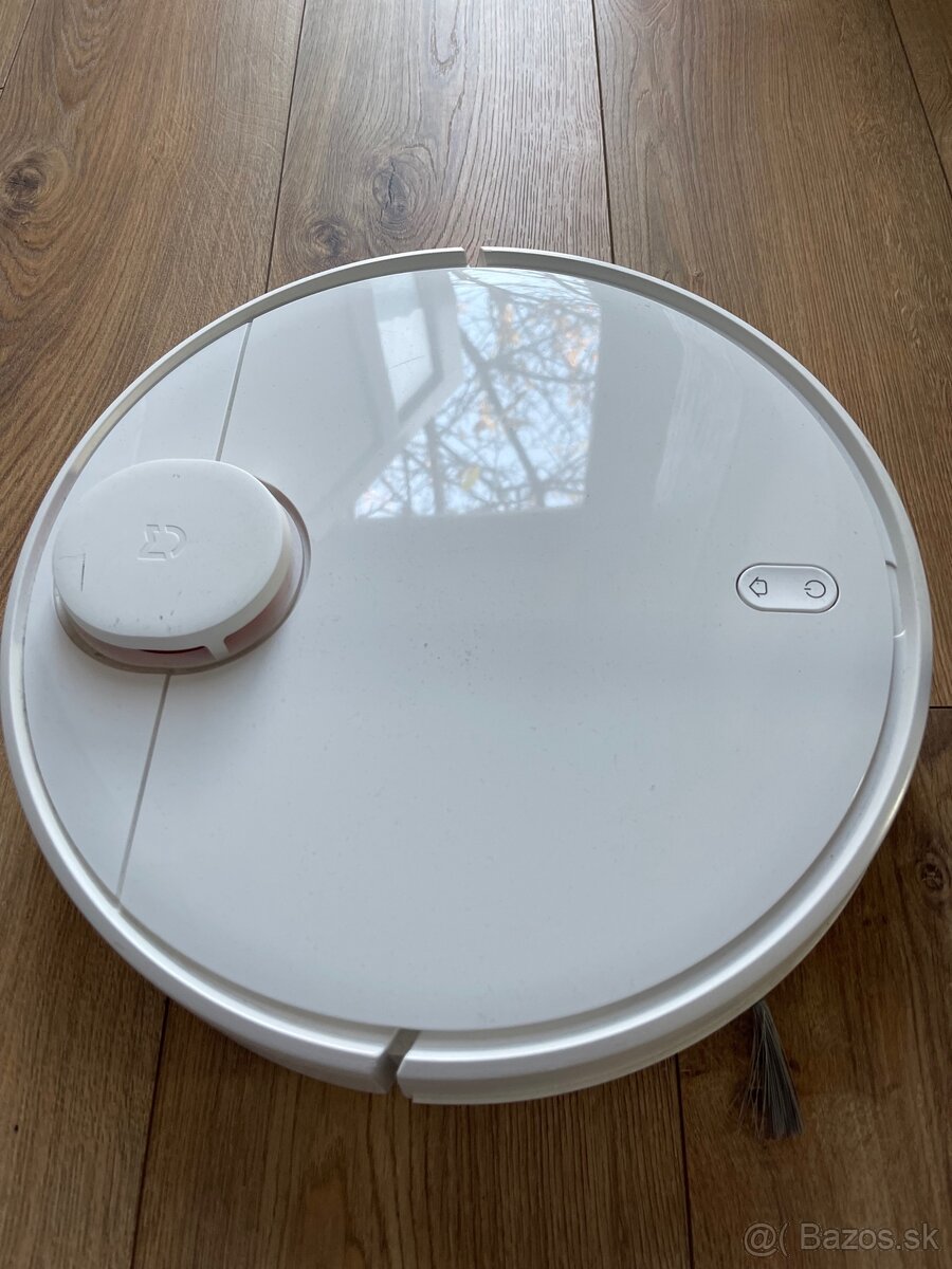 Predávam vysávač Xiaomi Vacum - 6