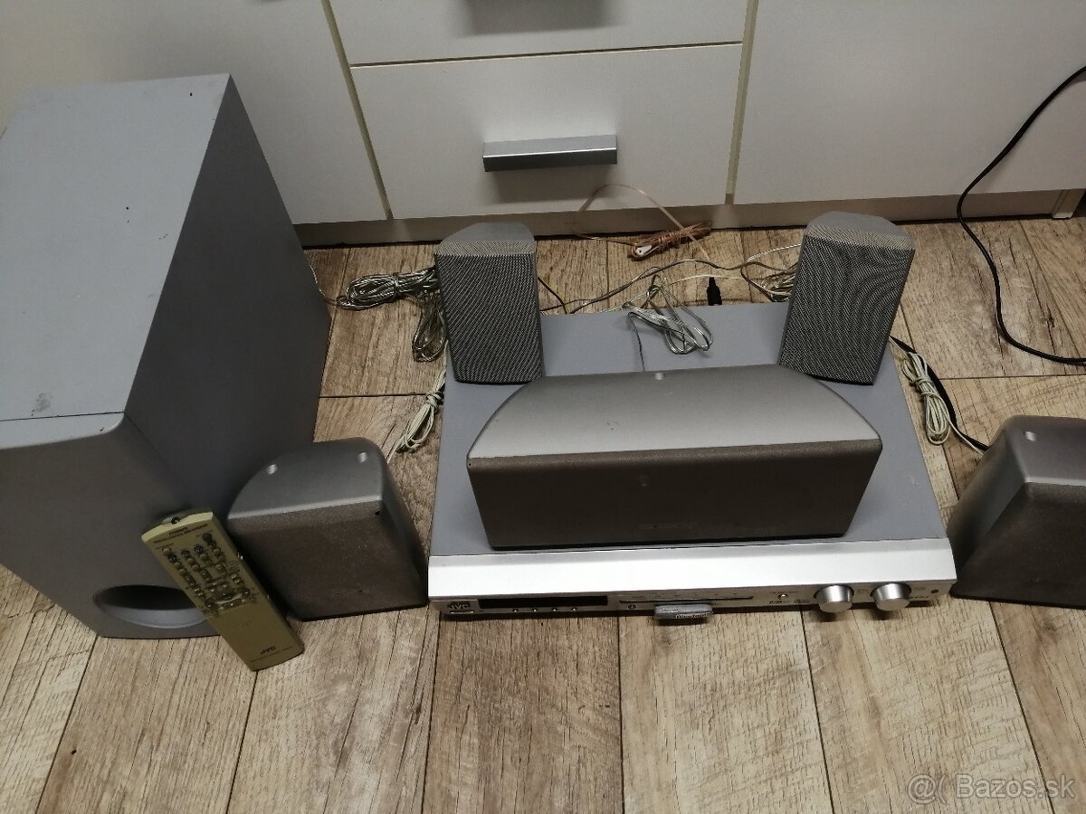 Bluetooth JVC zosilovac - 6