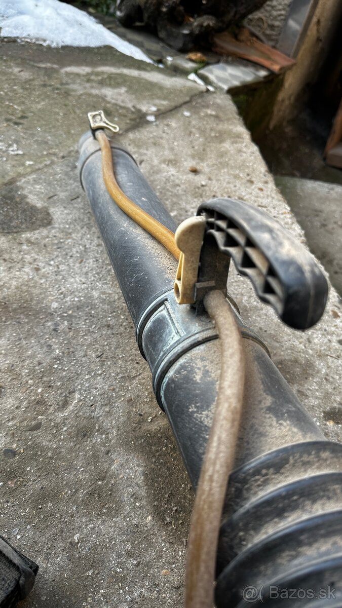 Motorový postrekovač Oleo Mac AM 180 - 6